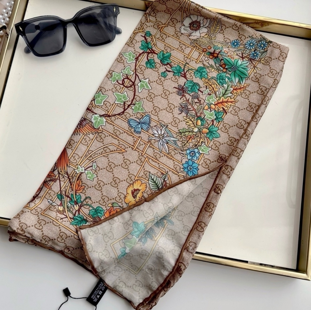 Floral Patterned Brown Scarf - Picture 8 of 13